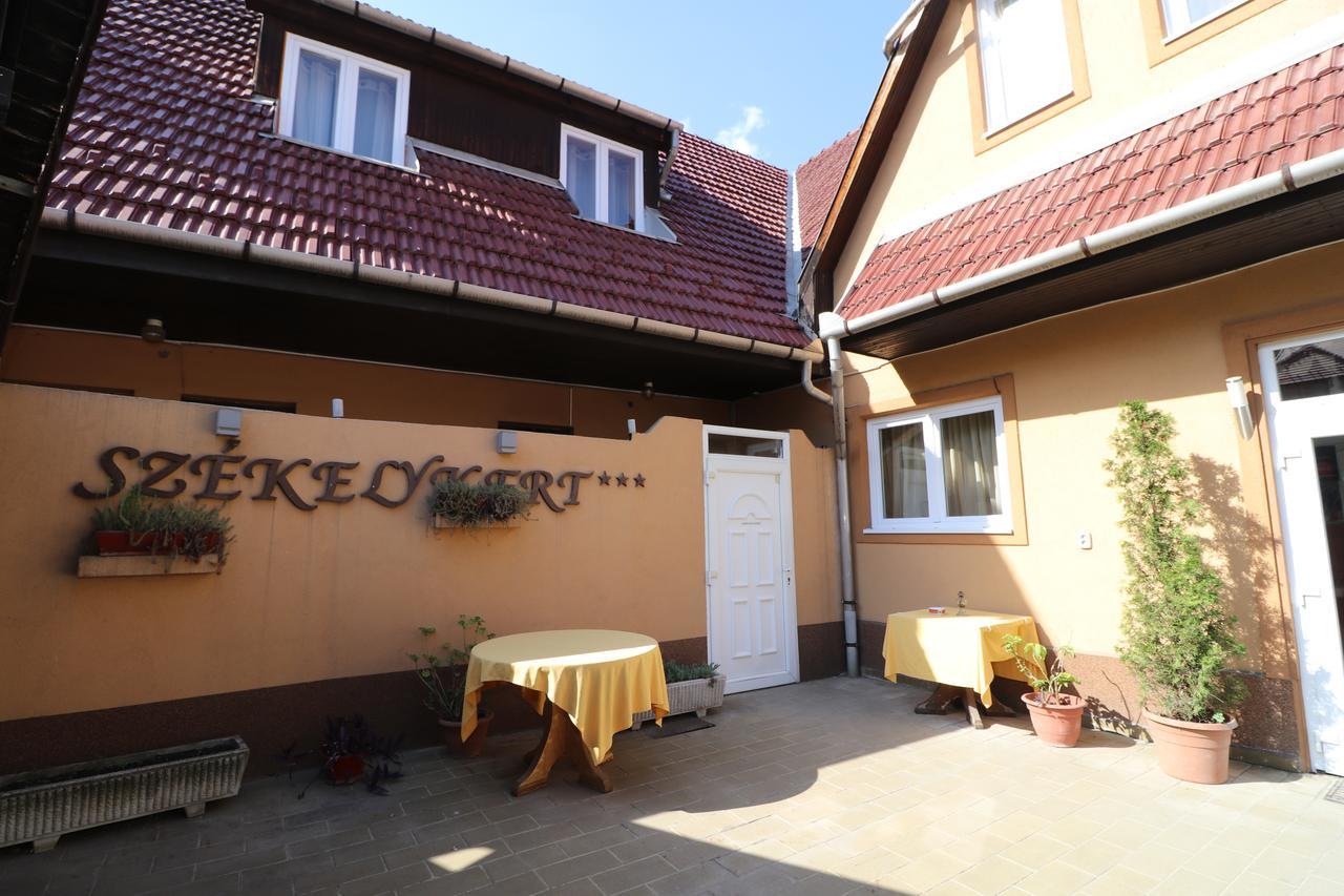 Szekelykert Panzio Bed & Breakfast Miskolc Exterior photo